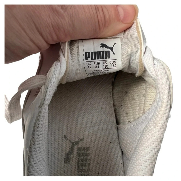 Puma runners  for‎ child size 12 - Picture 4 of 4